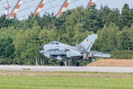 gomaさんが、インゴルシュタット・マンヒング空港で撮影したドイツ空軍 Tornado IDSの航空フォト（飛行機 写真・画像）