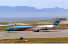 LEVEL789さんが、関西国際空港で撮影した日本エアシステム MD-90-30の航空フォト（飛行機 写真・画像）