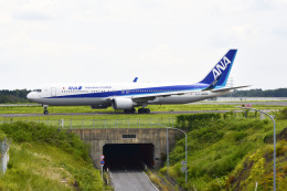 イースタン航空　B 757-200 イースタン航空 B 757-200 Boeing 757-200 Seat Maps, Specs