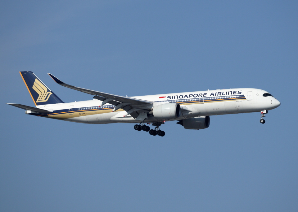 シンガポール航空 Airbus A350-900 9V-SHA 羽田空港 航空フォト