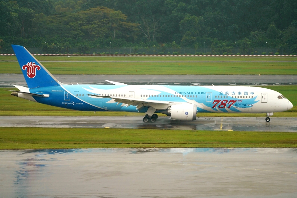 中国南方航空 航空機モデル Boeing 787 航空機模型 1/400 ボーイング787-8 中国南方航空｜トレファクONLINE