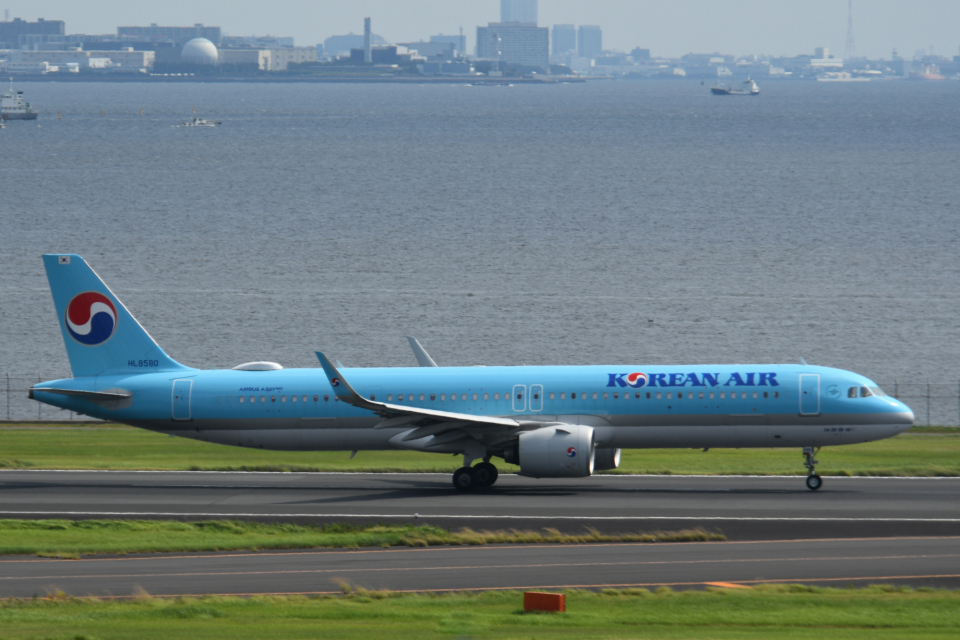 大韓航空 Airbus A321neo HL8590 羽田空港 航空フォト | by