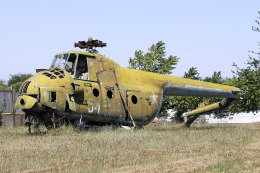 hikoukianaさんが、プロヴディフ空港で撮影したブルガリア空軍 Mi-4の航空フォト（飛行機 写真・画像）