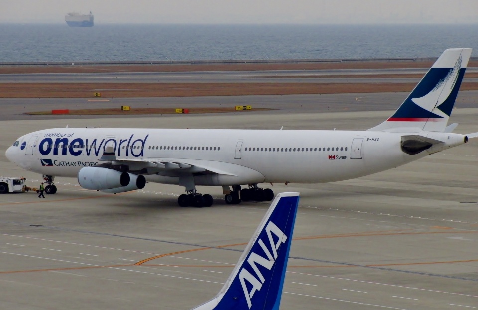 キャセイパシフィック航空 A340-300 シュコー A340-300 キャセイパシフィック航空 1/600 航空機
