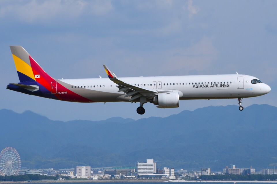 アシアナ航空 Airbus A321neo HL8586 関西国際空港 航空フォト