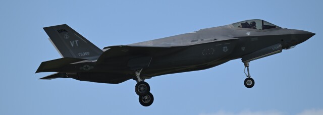 オカリンさんが、嘉手納飛行場で撮影したアメリカ空軍 F-35A Lightning IIの航空フォト（飛行機 写真・画像）