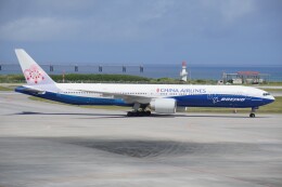 ボーイング 777-300ER チャイナエアライン(中華航空) B-18001 チャイナエアライン Boeing 777-300 B-18001 関西国際空港 航空