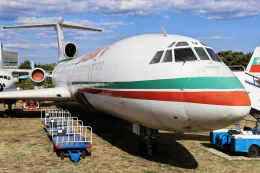 hikoukianaさんが、ブルガス空港で撮影したバルカン・ブルガリア航空 Tu-154B-2の航空フォト（飛行機 写真・画像）