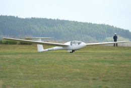 jun☆さんが、霧ヶ峰滑空場で撮影した日本個人所有 G102 Astir CS-77の航空フォト（飛行機 写真・画像）