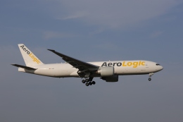 OS52さんが、成田国際空港で撮影したアエロ・ロジック 777-FZNの航空フォト（飛行機 写真・画像）