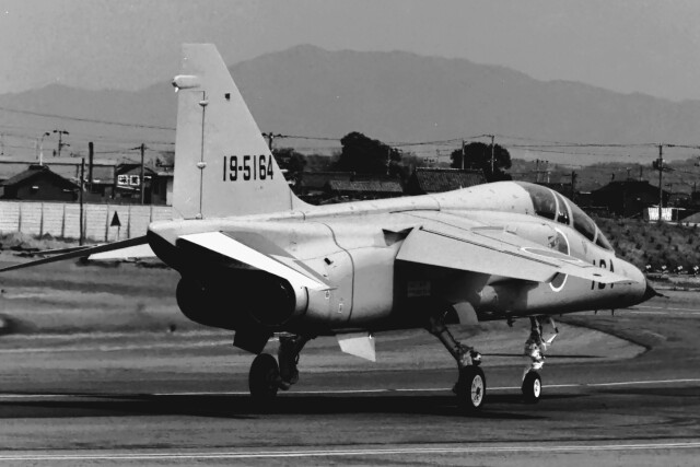 三菱 T-2