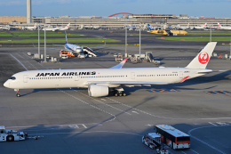 sky77さんが、羽田空港で撮影した日本航空 A350-1041の航空フォト（飛行機 写真・画像）