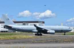 katsuura.Dさんが、徳島空港で撮影したオーストラリア空軍 KC-30A(A330-203MRTT)の航空フォト（飛行機 写真・画像）
