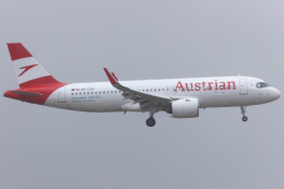 Hariboさんが、ロンドン・ヒースロー空港で撮影したオーストリア航空 A320-271Nの航空フォト（飛行機 写真・画像）