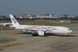 ちゃぽんさんが、福岡空港で撮影した全日空 777-281/ERの航空フォト（飛行機 写真・画像）