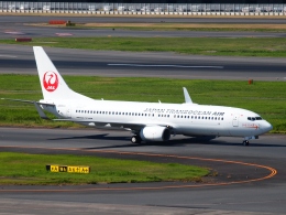 FT51ANさんが、羽田空港で撮影した日本トランスオーシャン航空 737-846の航空フォト（飛行機 写真・画像）