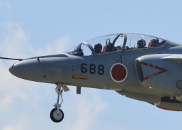 ビッグジョンソンさんが、芦屋基地で撮影した航空自衛隊 T-4の航空フォト（飛行機 写真・画像）