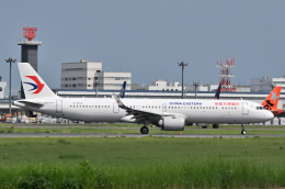 航空フォト：B-32L8 中国東方航空 A321neo
