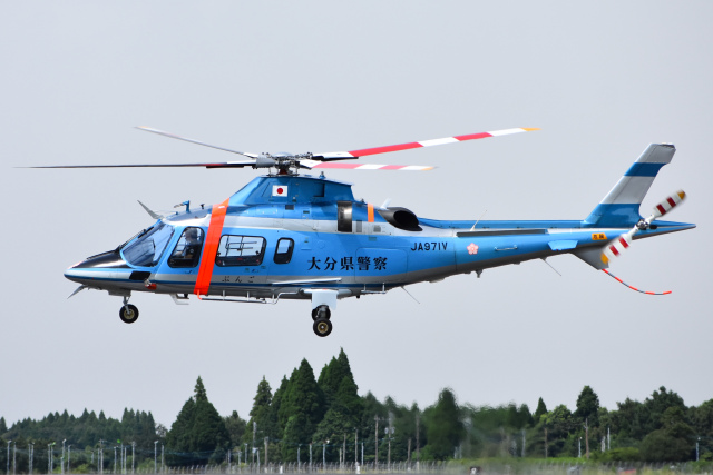 H.YUSHINさんが、鹿児島空港で撮影した大分県警察 A109E Powerの航空フォト（飛行機 写真・画像）