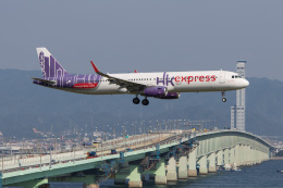 Koenig117さんが、関西国際空港で撮影した香港エクスプレス A321-231の航空フォト（飛行機 写真・画像）