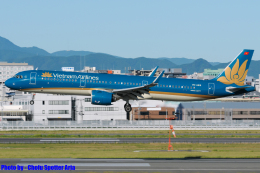 Chofu Spotter Ariaさんが、福岡空港で撮影したベトナム航空 A321-272Nの航空フォト（飛行機 写真・画像）