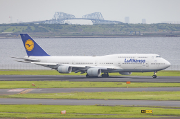 SHARP FUKUDAさんが、羽田空港で撮影したルフトハンザドイツ航空 747-830の航空フォト（飛行機 写真・画像）