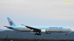 SNAKEさんが、新千歳空港で撮影した大韓航空 777-3B5の航空フォト（飛行機 写真・画像）