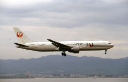 LEVEL789さんが、関西国際空港で撮影した日本航空 767-346の航空フォト（飛行機 写真・画像）