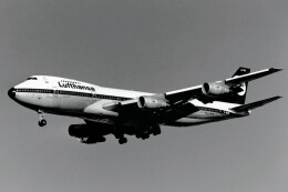 メルシーボクーさんが、伊丹空港で撮影したルフトハンザドイツ航空 747-230BMの航空フォト（飛行機 写真・画像）
