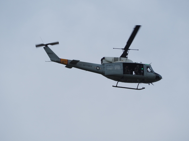 rrrr0027さんが、横田基地で撮影したアメリカ空軍 UH-1N Twin Hueyの航空フォト（飛行機 写真・画像）