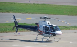 いかなごのくぎ煮さんが、神戸空港で撮影したノエビア AS350B3 Ecureuilの航空フォト（飛行機 写真・画像）