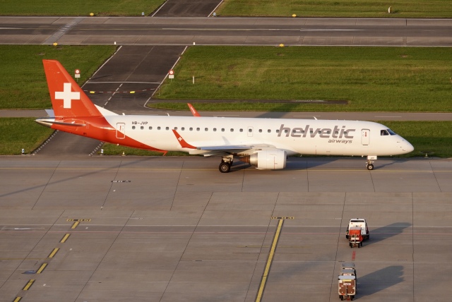 チューリッヒ空港 - Zurich Airport [ZRH/LSZH]で撮影されたチューリッヒ空港 - Zurich Airport [ZRH/LSZH]の航空機写真(フォト・画像)