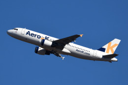 サンドバンクさんが、成田国際空港で撮影したエアロK A320-214の航空フォト（飛行機 写真・画像）