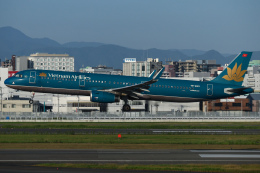 こぐともさんが、福岡空港で撮影したベトナム航空 A321-231の航空フォト（飛行機 写真・画像）