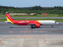鷹７１さんが、成田国際空港で撮影したベトジェットエア A321-271NXの航空フォト（飛行機 写真・画像）