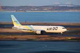 julie302さんが、羽田空港で撮影したAIR DO 767-381/ERの航空フォト（飛行機 写真・画像）