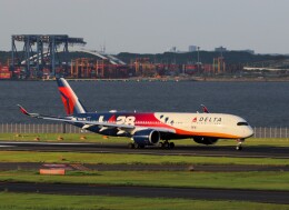 ハム太郎。さんが、羽田空港で撮影したデルタ航空 A350-941の航空フォト（飛行機 写真・画像）