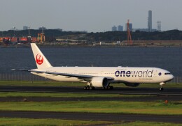 ハム太郎。さんが、羽田空港で撮影した日本航空 777-346/ERの航空フォト（飛行機 写真・画像）