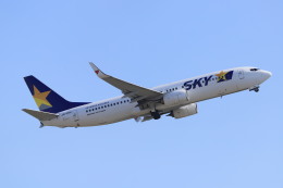 rokko2000さんが、神戸空港で撮影したスカイマーク 737-86Nの航空フォト（飛行機 写真・画像）