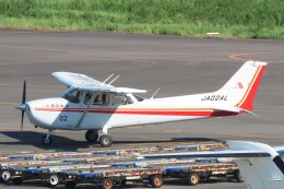 F.YUKIHIDEさんが、高松空港で撮影した朝日航空 172S Skyhawk SPの航空フォト（飛行機 写真・画像）