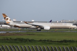 Timothyさんが、成田国際空港で撮影したエティハド航空 A350-1041の航空フォト（飛行機 写真・画像）
