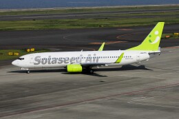 フッ軽の極美さんが、中部国際空港で撮影したソラシド エア 737-881の航空フォト（飛行機 写真・画像）