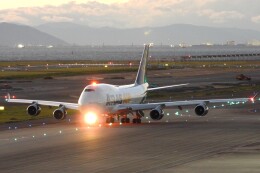 だーわるさんが、中部国際空港で撮影したアトラス航空 747-443の航空フォト（飛行機 写真・画像）