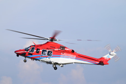 せとりーとさんが、小松空港で撮影した石川県 AW139の航空フォト（飛行機 写真・画像）