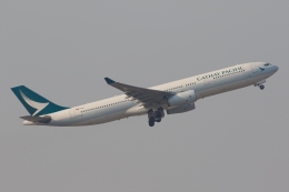 よっしぃさんが、香港国際空港で撮影したキャセイパシフィック航空 A330-343Xの航空フォト（飛行機 写真・画像）