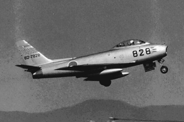 三菱 F-86 セイバー
