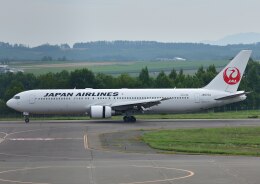 じーく。さんが、女満別空港で撮影した日本航空 767-346/ERの航空フォト（飛行機 写真・画像）