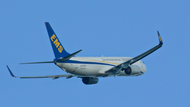 パンダさんが、成田国際空港で撮影した中国郵政航空 737-85Cの航空フォト（飛行機 写真・画像）