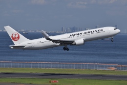 箕島さんが、羽田空港で撮影した日本航空 767-346/ERの航空フォト（飛行機 写真・画像）