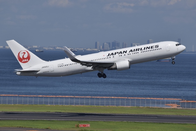 箕島さんが、羽田空港で撮影した日本航空 767-346/ERの航空フォト（飛行機 写真・画像）